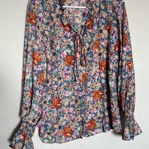 L - Floral Women's Top - Multicolor NWOT